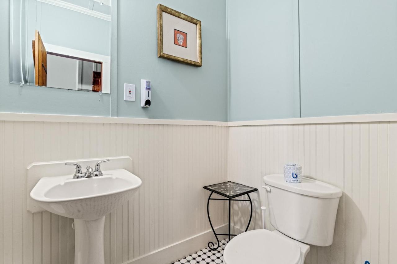 Nags Head Beach Inn By Kees Vacations Bagian luar foto